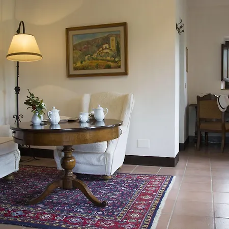 Tenuta Di Ricavo Otel 4*