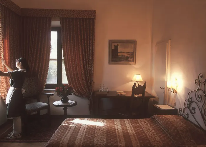 Hotel Tenuta Di Ricavo 4*