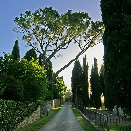 Tenuta Di Ricavo 4*