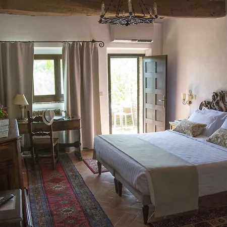 Tenuta Di Ricavo 호텔 4*