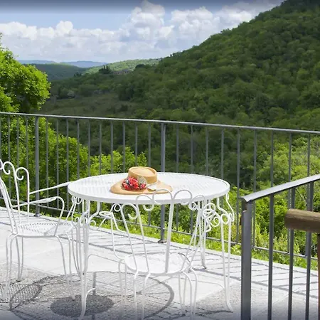호텔 Tenuta Di Ricavo 4*
